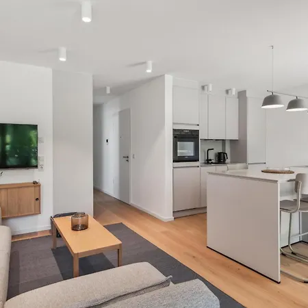 2 Bedroom Beautiful In Tossens Apartment